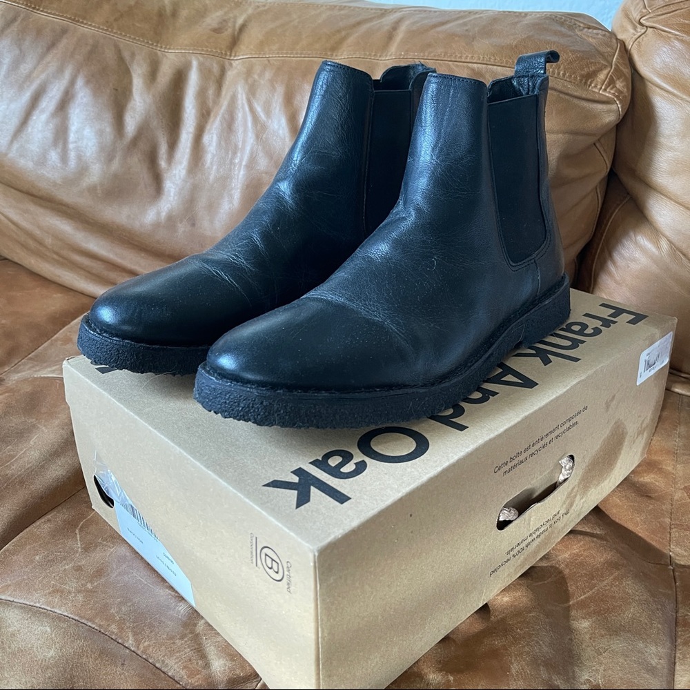 Frank and oak leather Chelsea boots